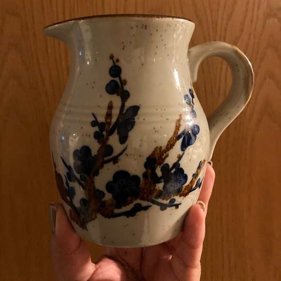 Ceramic Pitcher Vase - Picture 1 of 4